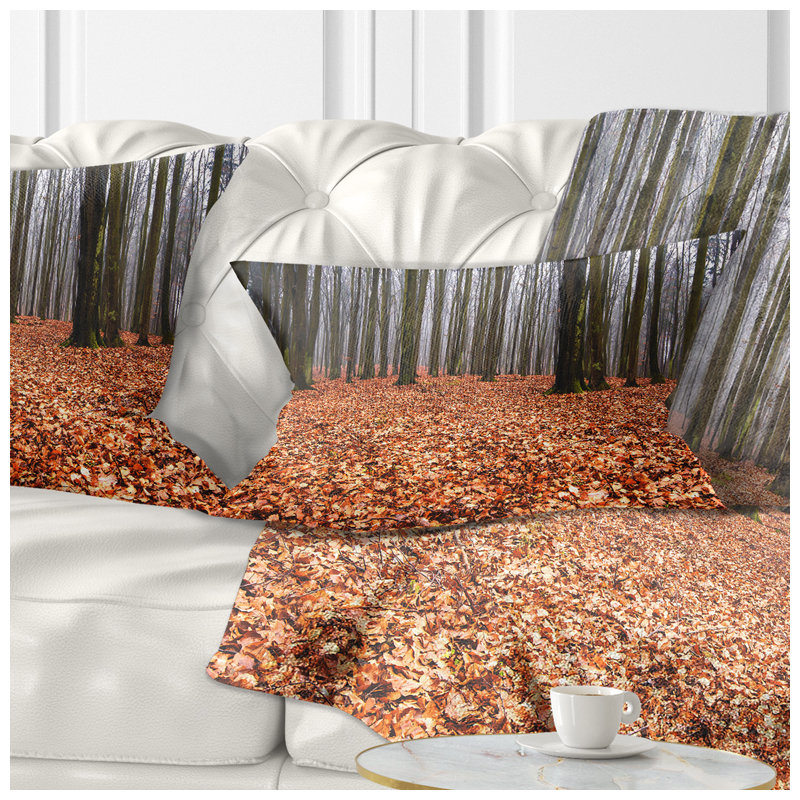 Coussin Enchanted and Magical Fall Forest