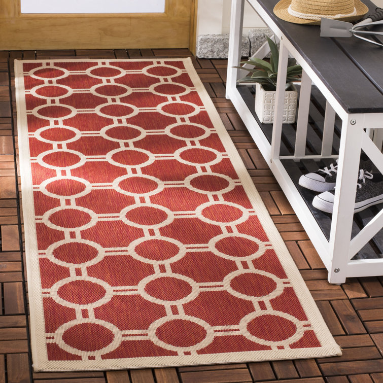 Arneshia Geometric Red/Bone Area Rug