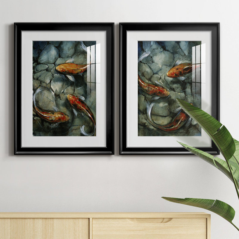 Tres Koi I, reproduction encadrée de qualité supérieure - prête à être accrochée, H 42,5 po x l 61 po x P 1 po, Cadre noir