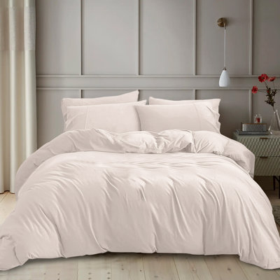 Kiranjot Microfibre 200 TC Reversible Modern & Contemporary Duvet Cover Set With Pillow Cases