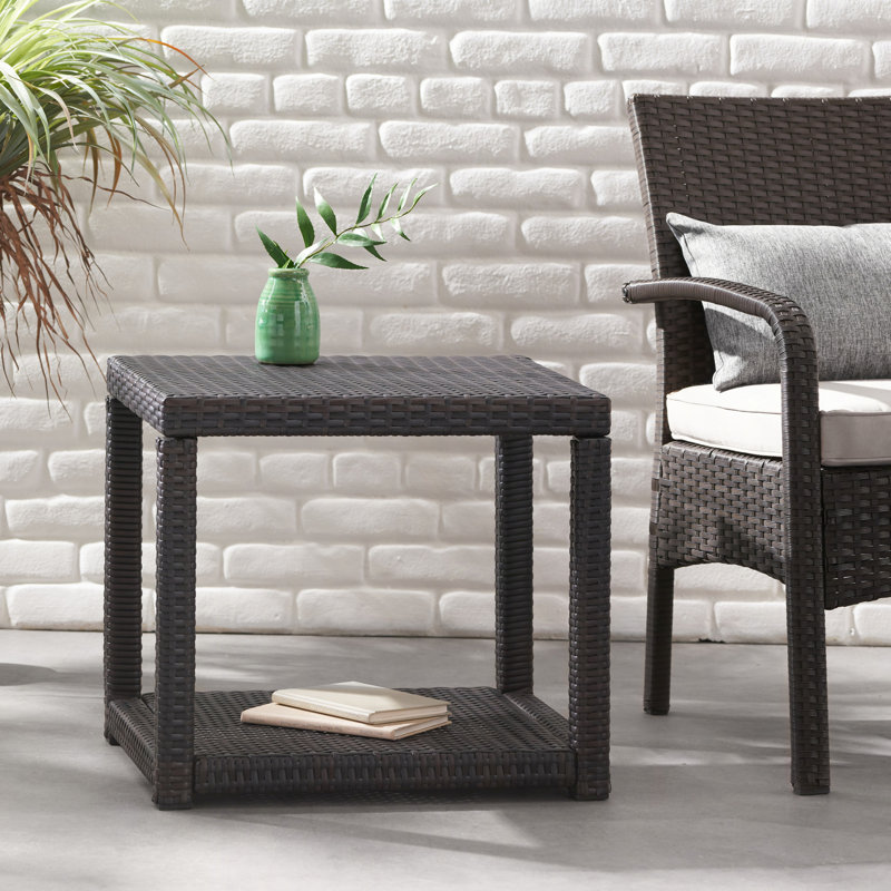 Tables de patio