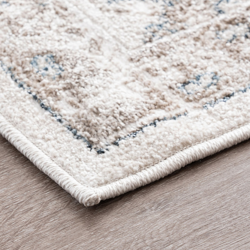 Tapis oriental en polypropylène et polyester Saxton, Rectangle 7 pi 11 po x 9 pi 11 po
