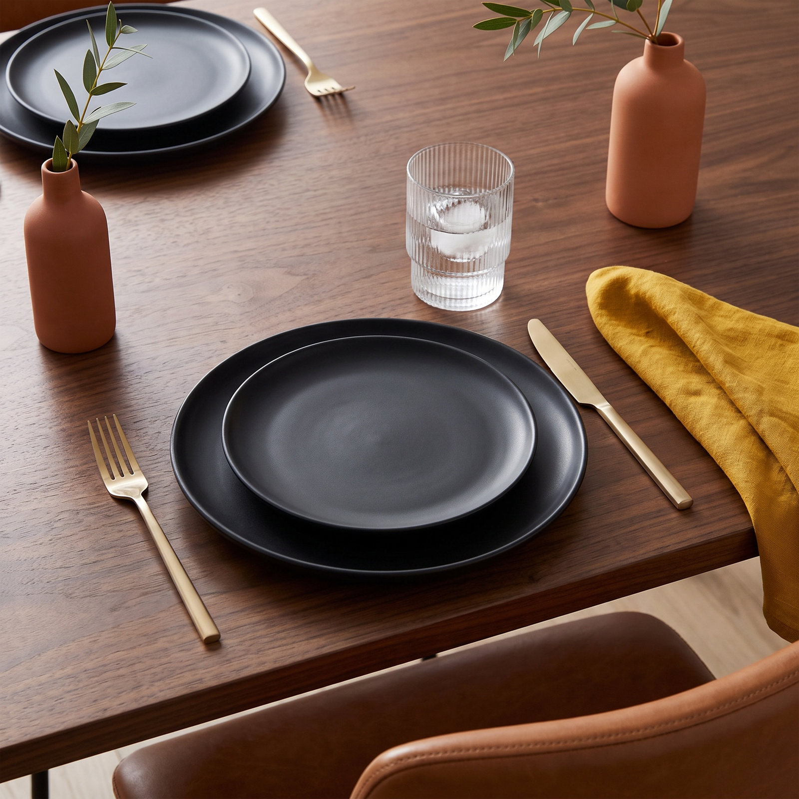 Borgen 11" Dinner Plate, Basalt