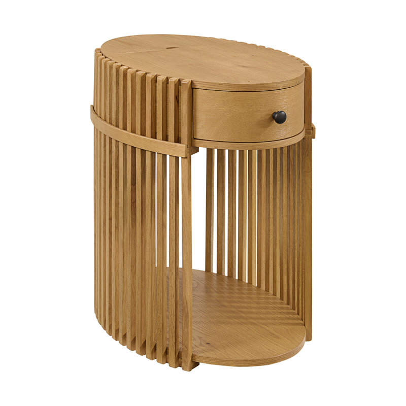 Table de bout en bois à lattes avec station de charge Estie, Light Oak