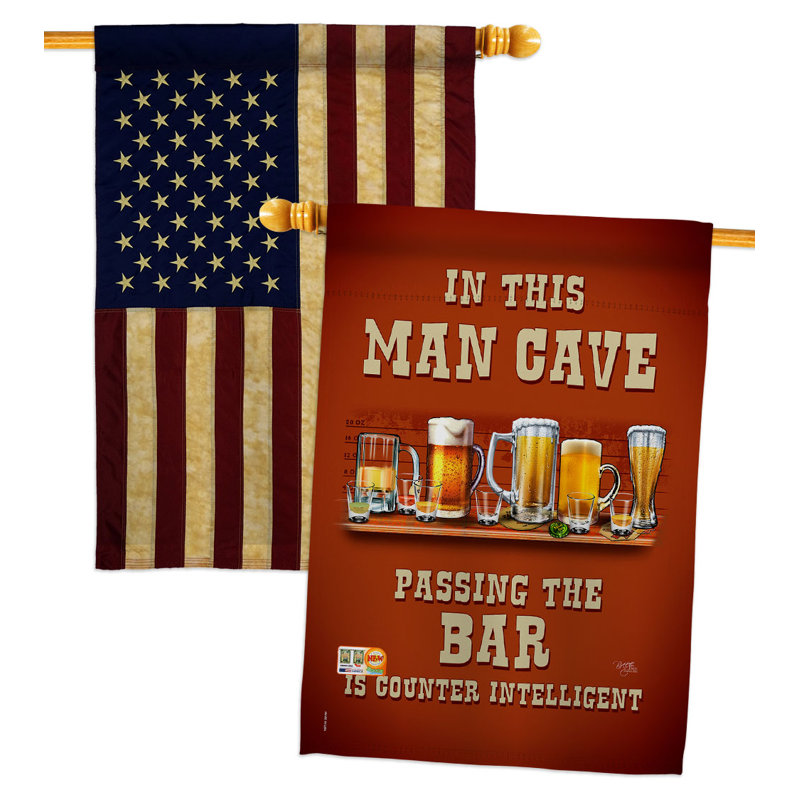 Drapeau de maison 40 po x 28 po Man Cave Passing the Bar