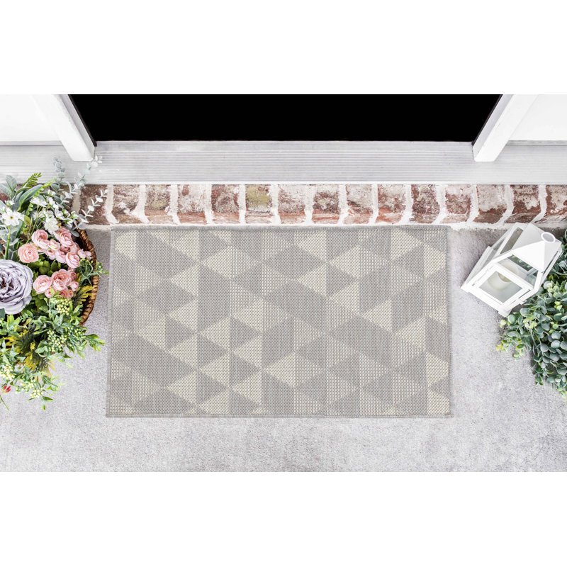 Demaris Geometric Indoor / Outdoor Area Rug, Rectangle 200 x 290cm