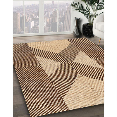 Tapis contemporain brun