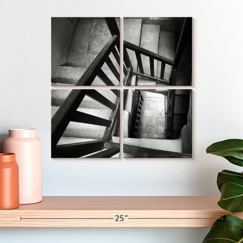 Escalier en colimaçon rétro II, H 18 po x l 18 po
