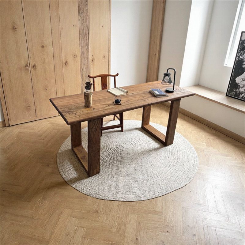 Bureau en bois d'orme vieilli