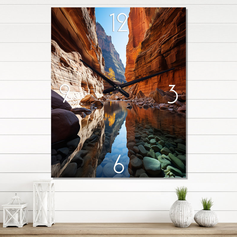 Horloge murale Canyon Enchantment River, Médium