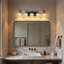 Éclairage pour salle de bain 29 po à 5 lumières noir mat et métal avec abat-jour en verre transparent pour la salle de bain (ampoules non incluses)-118588137-109616273