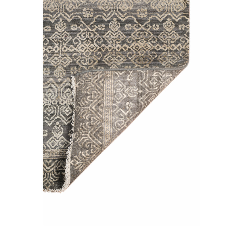 Buttonwillow Geometric Indoor Rug, Rectangle 2' x 3'