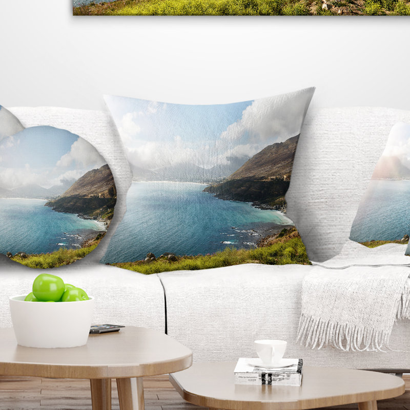 Coussin  Designart «Hout Bay View from Chapman's Peak», 16 po x 1 po, Coussin décoratif