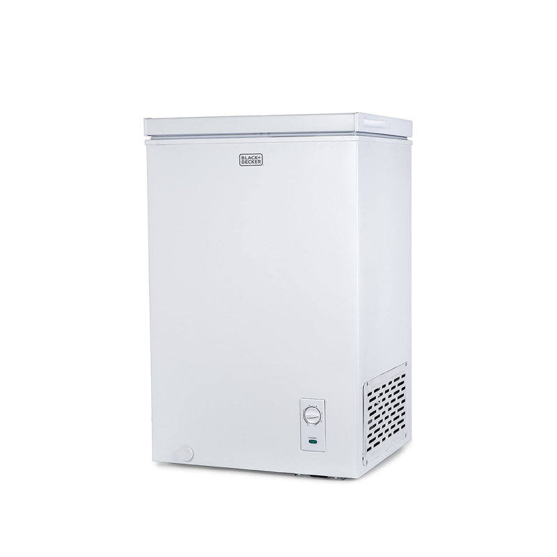 BCFK Series Black+decker 2.0 Cu. Ft. Compact Chest Freezer, Deep Freezer Holds Up To 70 Lbs. Of Frozen Food, Removable Storage Basket, Mechanical Temperature Control, White