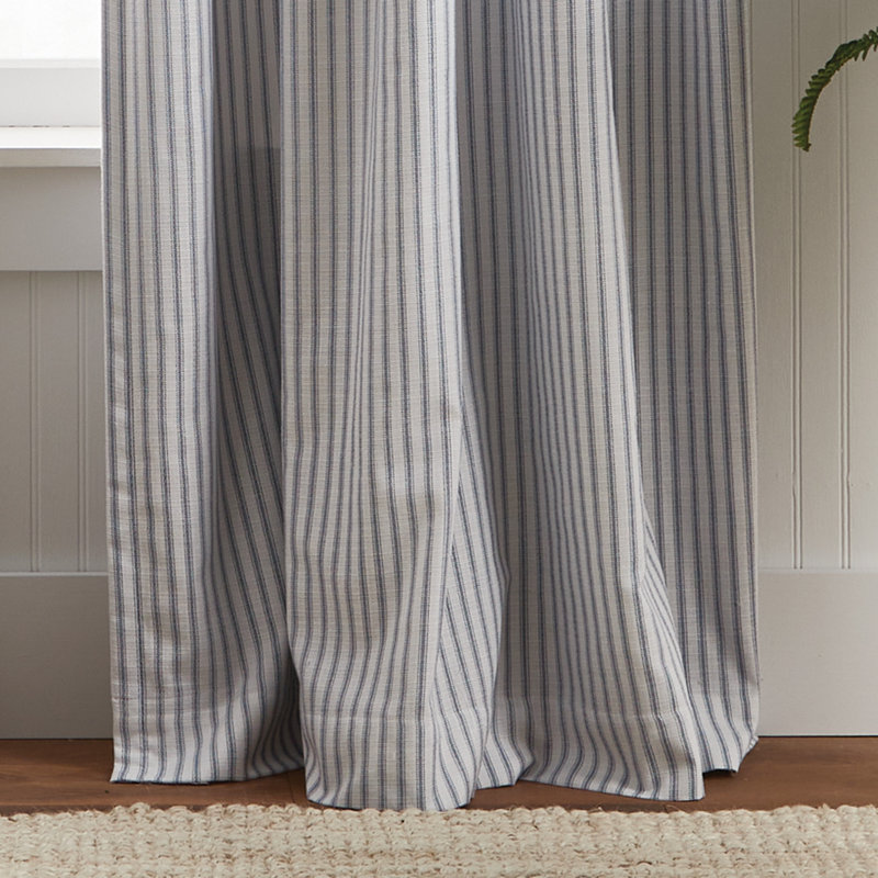 Paire de rideaux occultant avec passe-tringle Ticking, Indigo, l 50 po x L 95 po