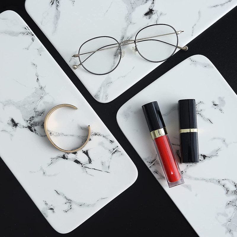 Organisateur de maquillage de salle de bain