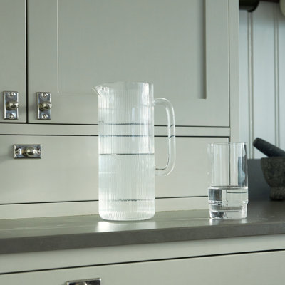 Carafe en verre Saga