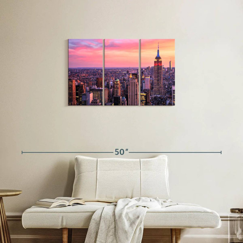 Sebbie NYC Skyline au coucher du soleil, H 20 po x l 33 po