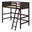 Lit mezzanine en bois avec échelle-641286625