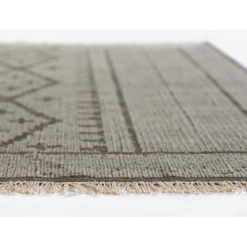 Bristol Oriental Area Rug in Gray/Brown, Rectangle 8' x 10'