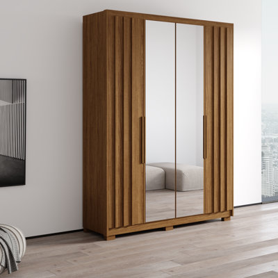 Armoire californienne 69,3 po avec tablettes réglables et tringle