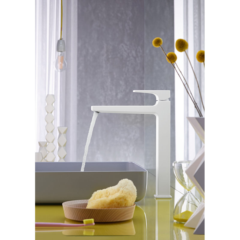Hansgrohe Metropol Single-Hole Faucet 260 with Lever Handle and Drain Assembly, 1.2 GPM, Brushed Gold