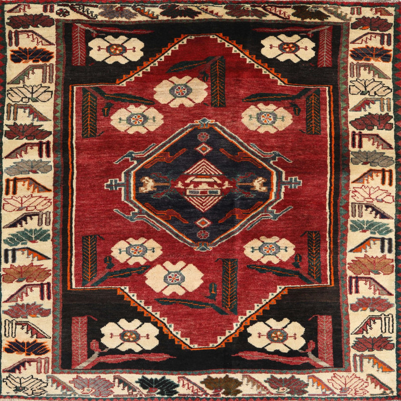 Oriental Indoor Rug, Round 3'