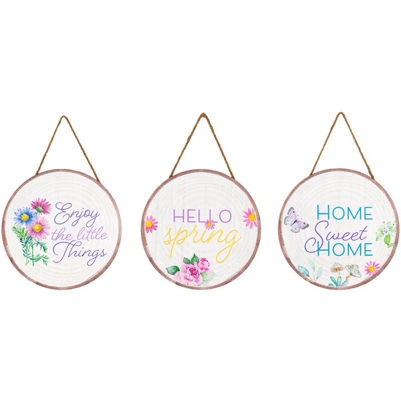 Wall Decor on Wood