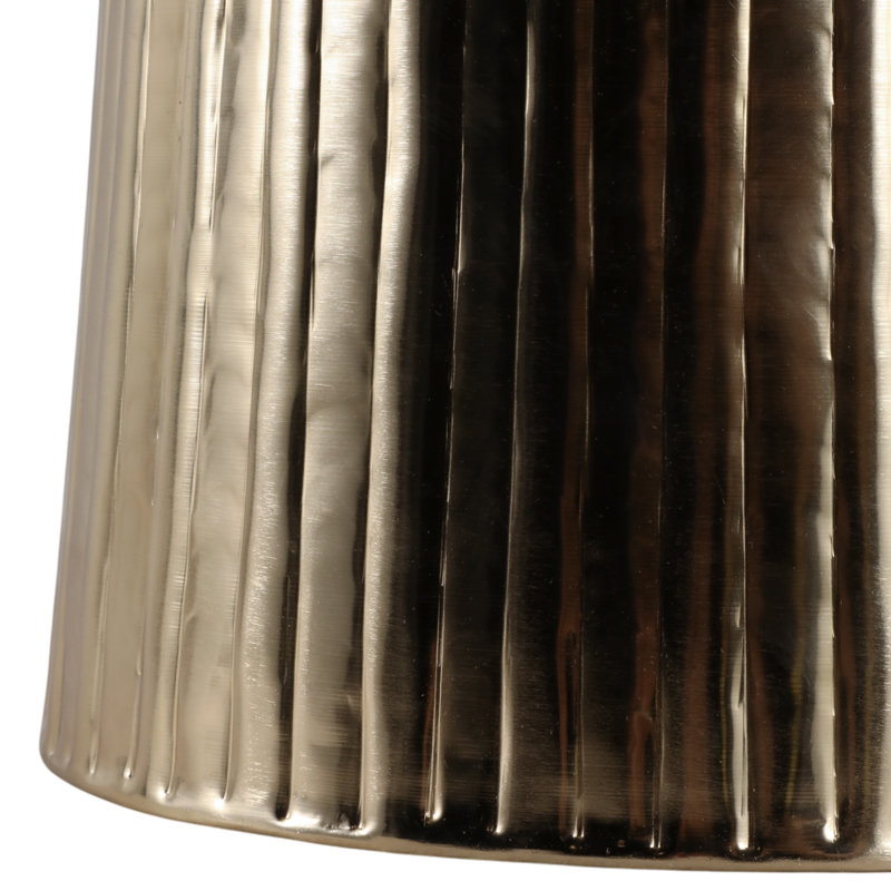 Accent Table Iron Decorative Ribbed Base For Home Office Bedroom Living Room - 18" Black & Gold