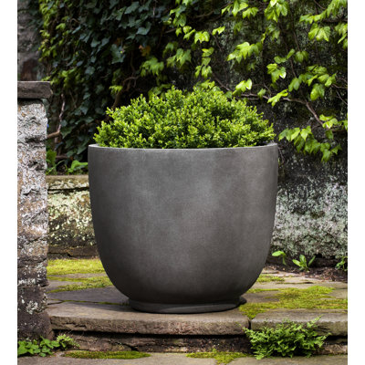 Meola Fiberglass Pot Planter