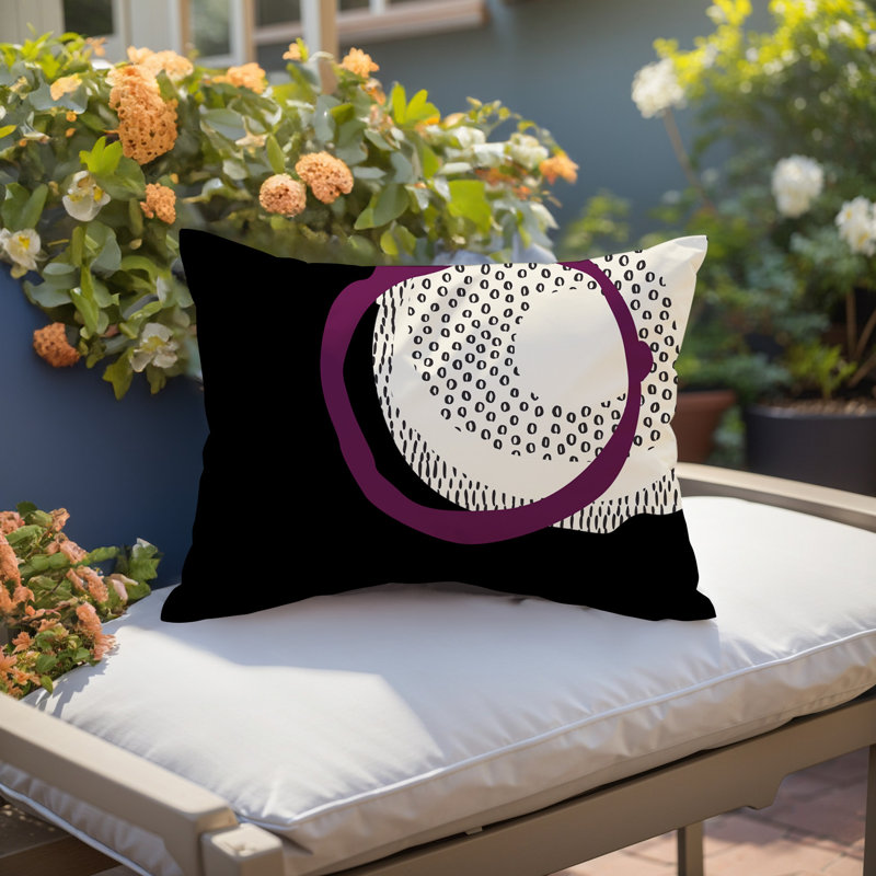 Coussin lombaire réversible intérieur / extérieur Vikka, H 14 po x l 20 po, Mauve / noir / blanc cassé