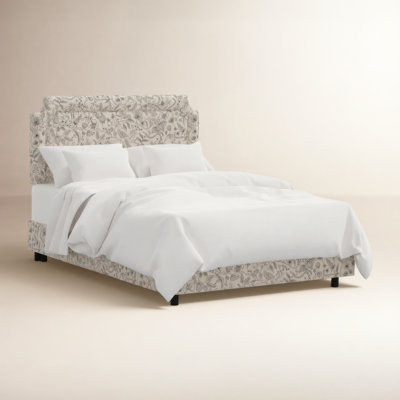 Hampton Bed