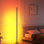 Lampe d'angle d'ambiance de 57 po avec synchro musicale et 16 millions de couleurs, télécommande et contrôle d'application