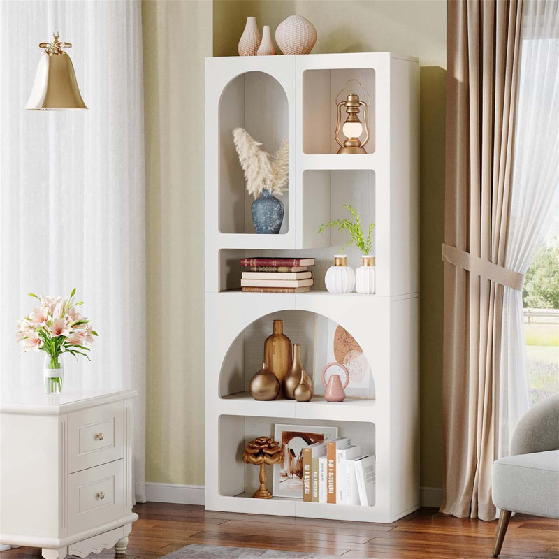 Bibliothèque géométrique arquée à 5 tablettes avec différentes hauteurs, idéale pour les solutions de rangement modernes et élégantes
