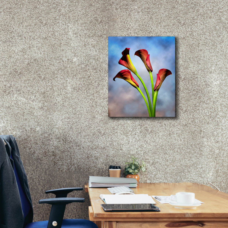 Art mural sur toile, "Lily Lily 6" par Mark Ashkenazi, H 24 po x l 20 po x P 0,75 po