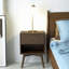 Lampe de table en velours opale blanc avec gradateur intégré