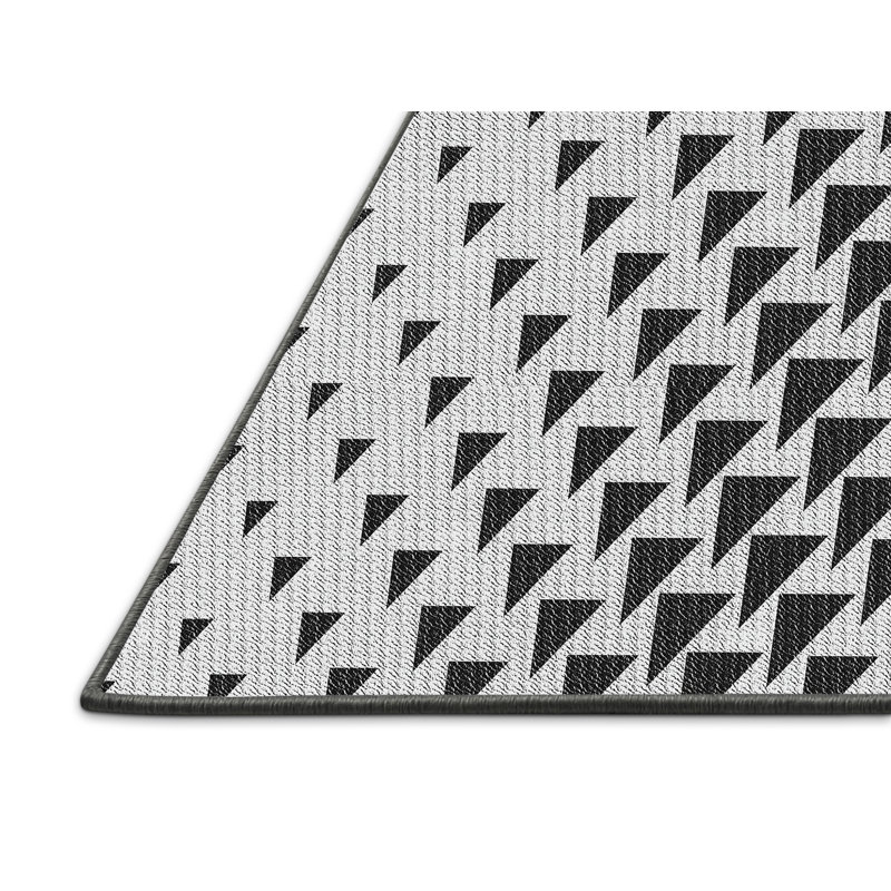 Rusnak Geometric Indoor Rug, Rectangle 6' x 9'