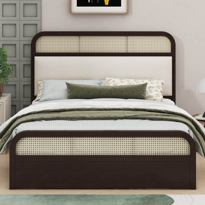 Queen Size Wooden Platform Bed With Trundle And Drawers