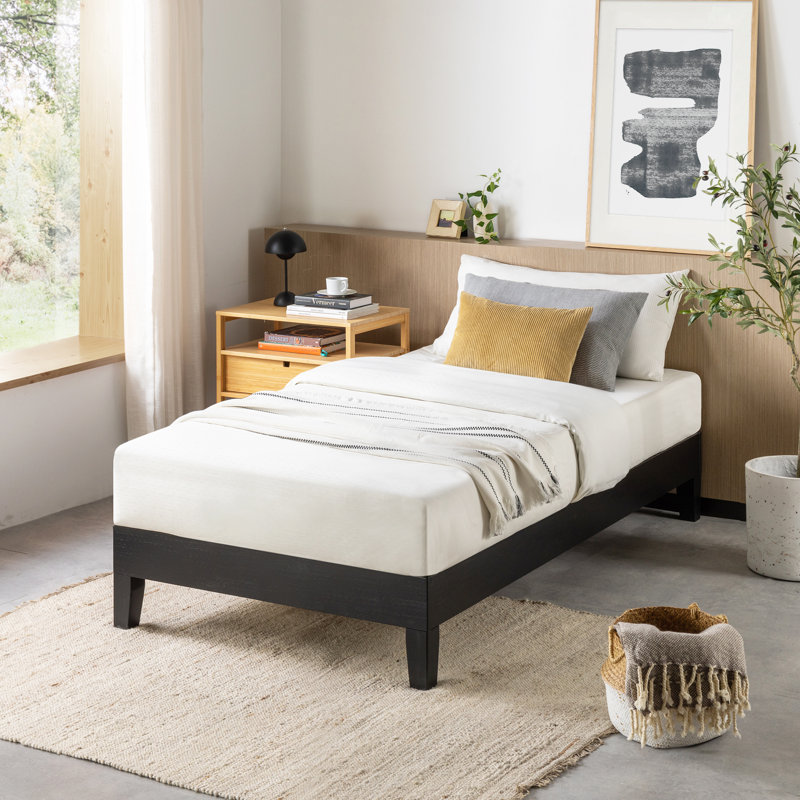 Lit plateforme en bois massif Amaryn, Simple, Noir