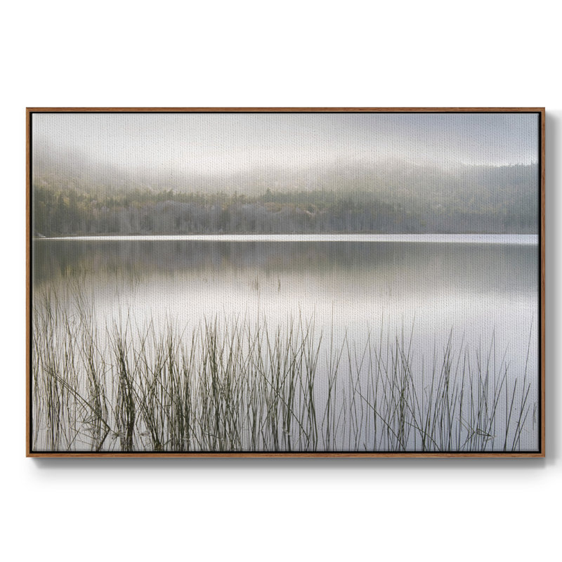 «Lake Fog», reproduction sur toile, H 27 po x l 41 po x P 2 po, Noyer