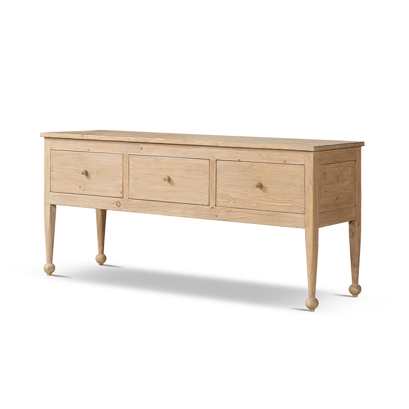 Console Balqis 72 po en pin recyclé à 3 tiroirs, finition Heritage brun naturel clair.
