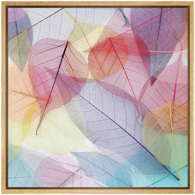 Collage de feuilles transparentes rouges, jaunes et mauves, impression sur toile