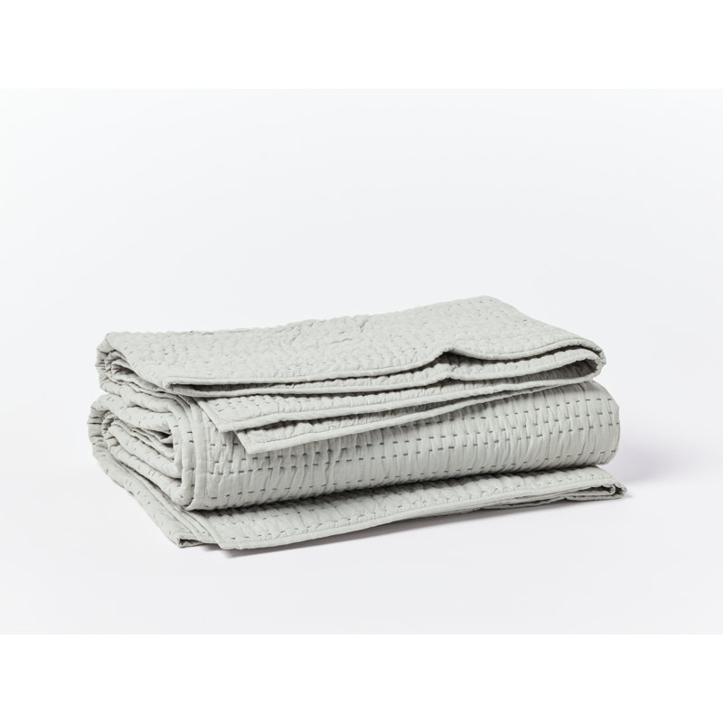 Channel Handstitched Organic Modern & Contemporary Organic Percale Quilt, King Quilt, Hazel Chambray