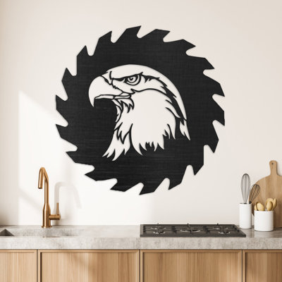 Art mural en forme de lame de scie avec aigle - ACM