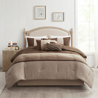 Ensemble d'édredon 7 pièces en faux suède brun, grand, avec rembourrage hypoallergénique et coussins décoratifs assortis