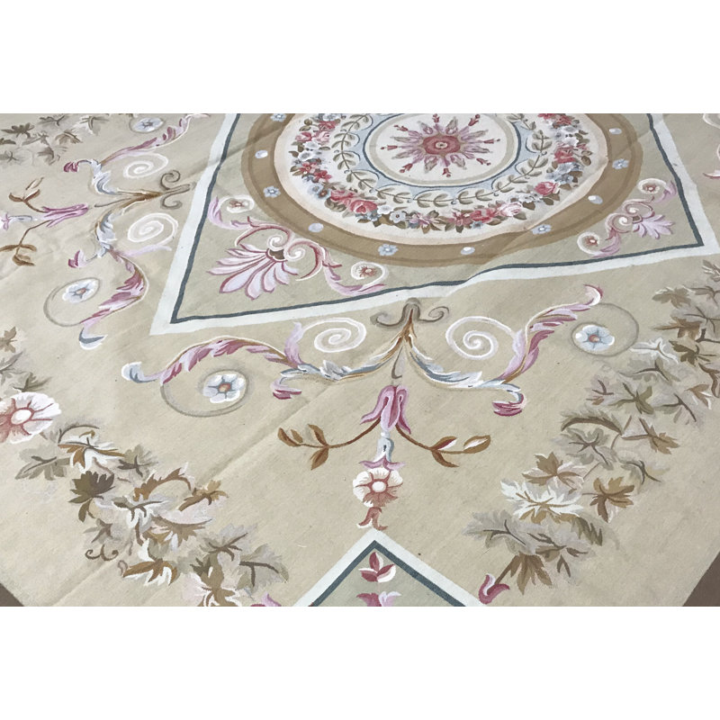 Hand-Knotted High-Quality Beige Area Rug