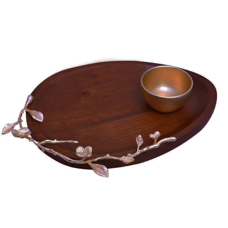 Plateau de service en bois d'acacia avec bol trempette et décorations dorées pour le comptoir de cuisine