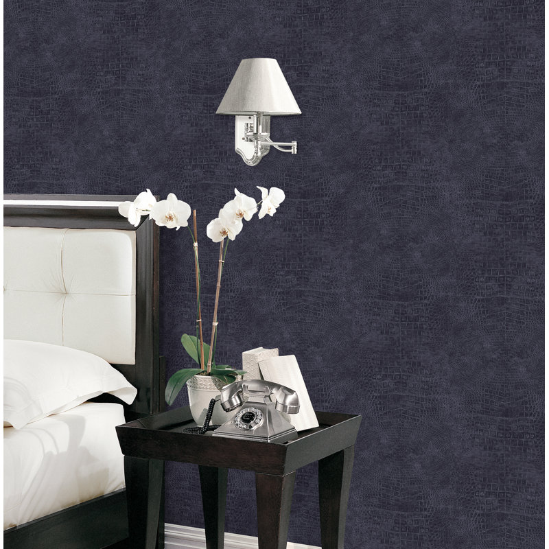 10m x 53cm Matte Wallpaper Roll, Navy