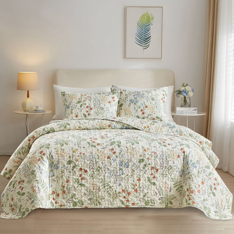 3 Piece  All Season Cottagecore Microfiber Quilt Set, Queen Quilt + 2 Standard Shams, Green Floral