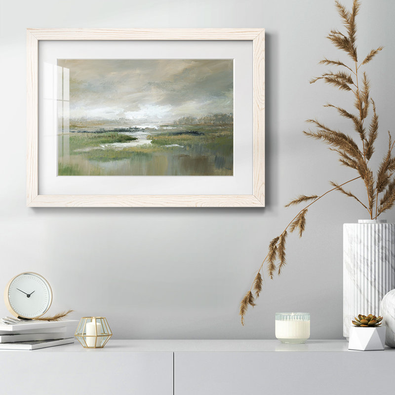 Misty Inlet, impression sur papier encadrée, Blanc, H 28 po x l 42 po x P 1,5 po
